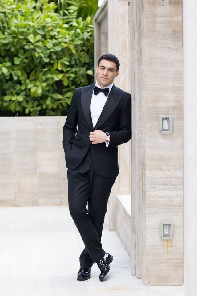 iKXwce3g - Sara Wight Photography: Capturing Timeless Moments of Love and Light