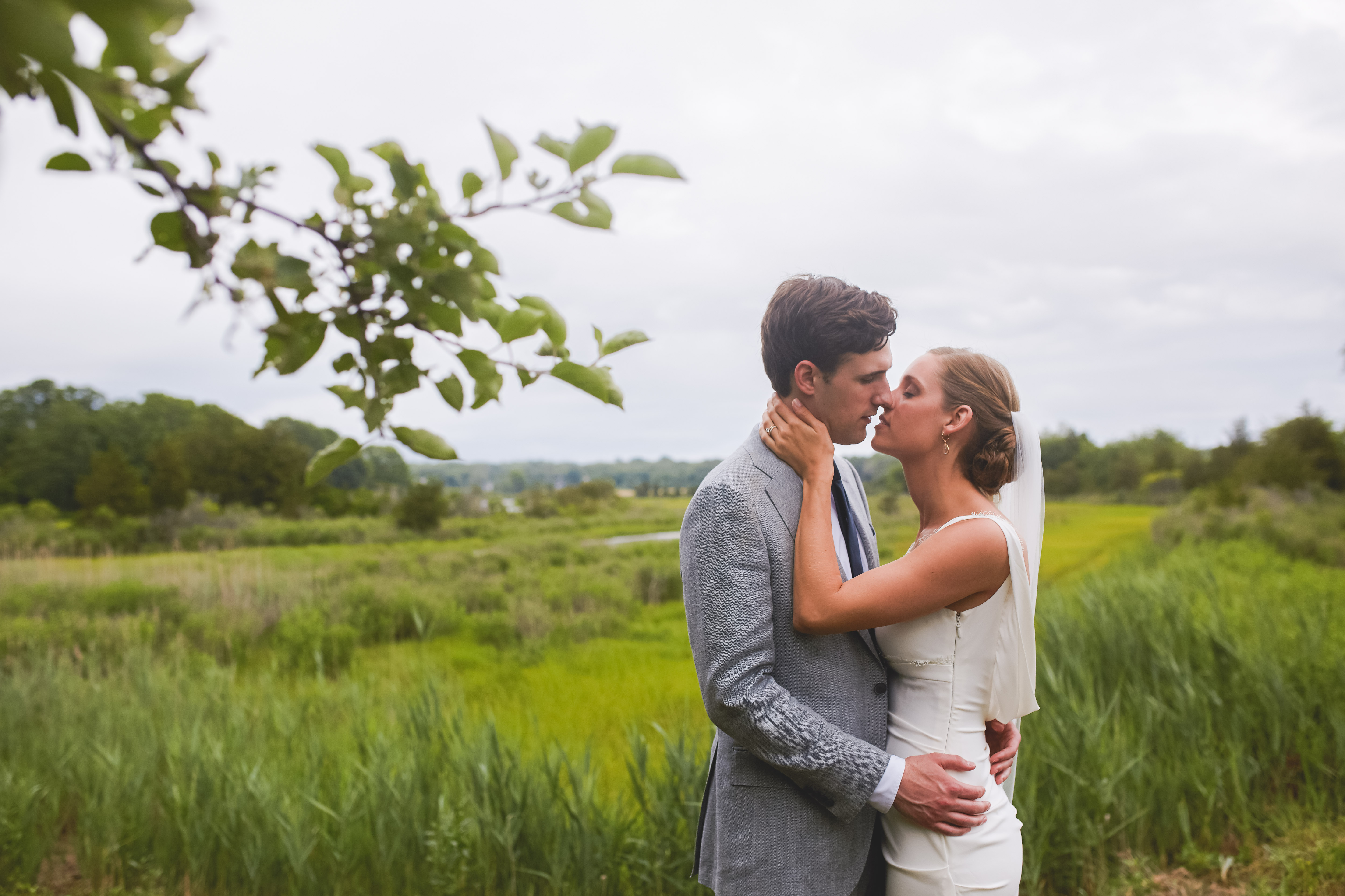 saltwater 62 - Saltwater Farm Vineyard Wedding Video: Minimalist Chic
