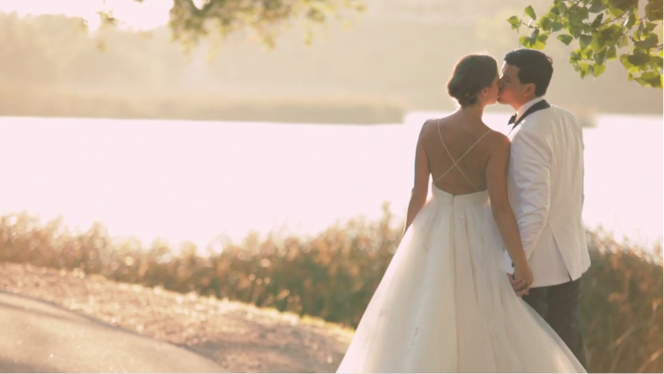 Screen Shot 2014 03 19 at 12.30.32 PM - Heartfelt Country Club Wedding