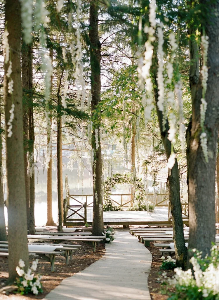 A Love for All Seasons at Cedar Lakes Estate: Where Winter Magic Meets Spring Beauty 6955a14c 105f 4333 969a 951be0ccb89ars 2292.1251 750x1024 - A Love for All Seasons at Cedar Lakes Estate: Where Winter Magic Meets Spring Beauty