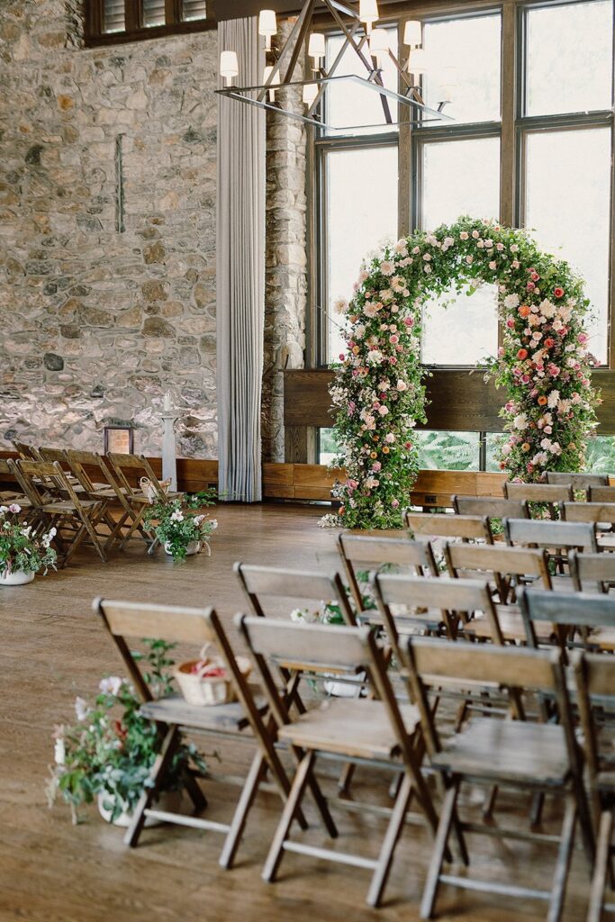 From Urban Glamour to Rustic Romance: Your Dream New York Wedding with Apricity Event Co. image 10 1 683x1024 - From Urban Glamour to Rustic Romance: Your Dream New York Wedding with Apricity Event Co.